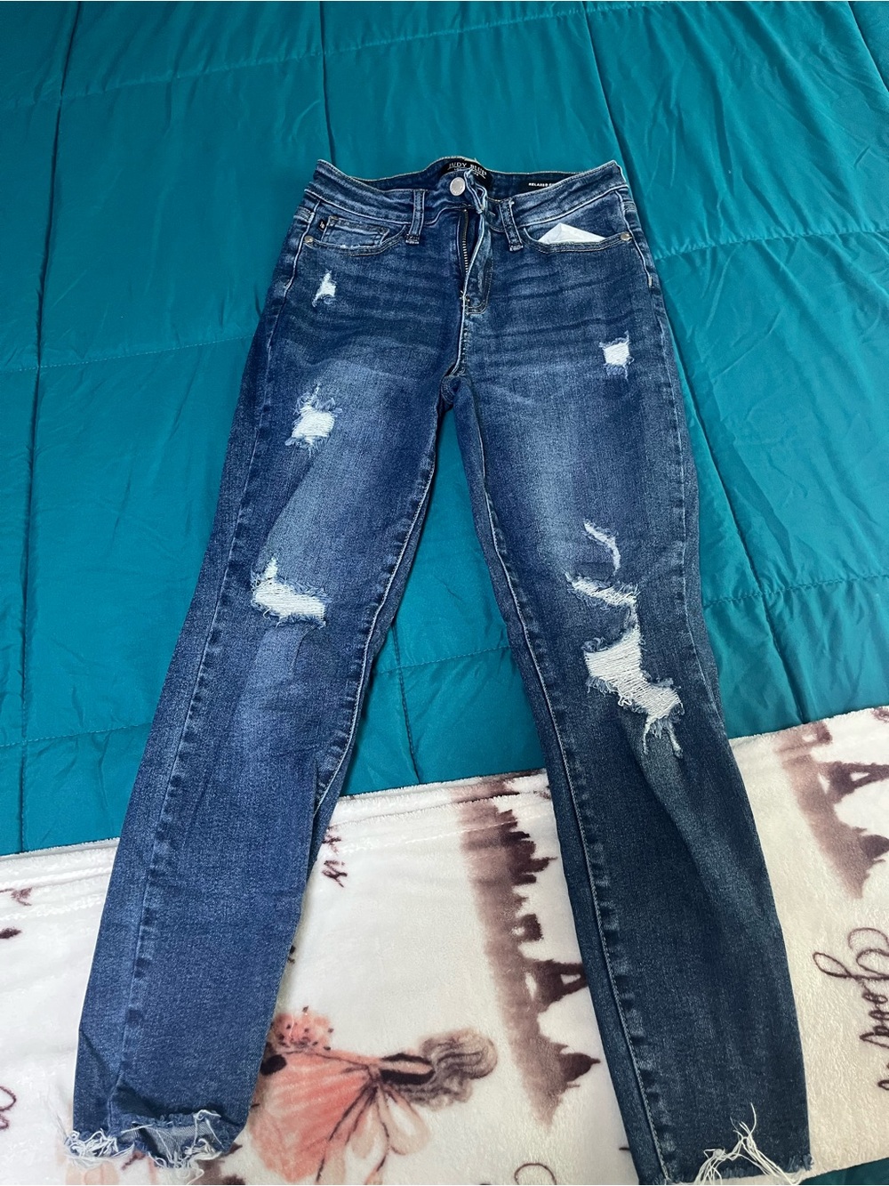 Judy Blue Dark Blue Distressed Skinny Jeans